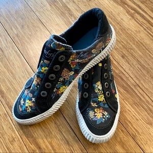 Women’s Blowfish Sneakers (SOLD)